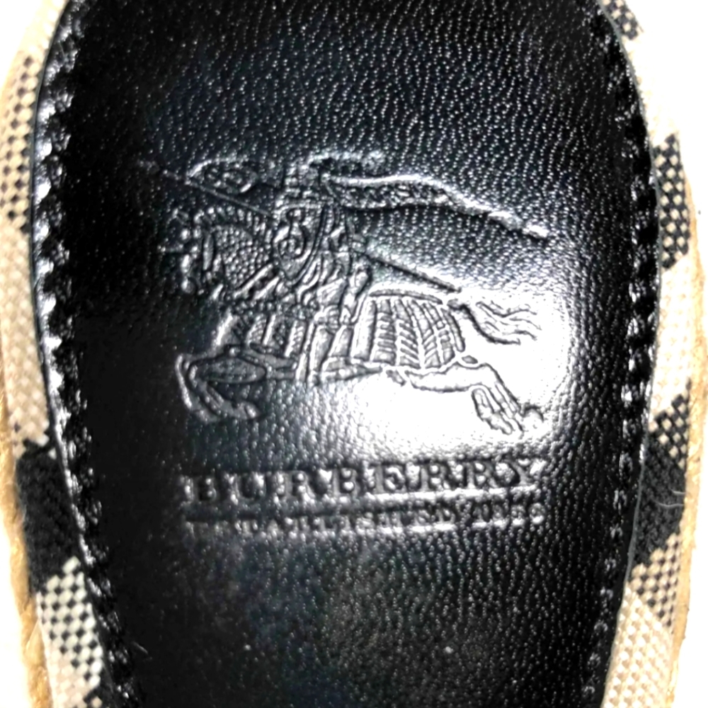 Burberry Womens Nova Check Black Leather Italy Slip On Wedge Heel Sandals Sz 39 - Picture 7 of 9